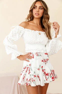Robyn Flounce Mini Skirt Floral Print White -Bridal Dr. Denim Store 14254b24 s white 190805sl14741 ps bottom