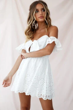 Chiara Off-Shoulder Sweetheart Neckline Dress White -Bridal Dr. Denim Store 190122sl 0155 st1178b white