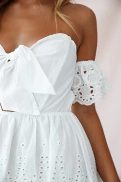 Chiara Off-Shoulder Sweetheart Neckline Dress White -Bridal Dr. Denim Store 190122sl 0159 st1178b white