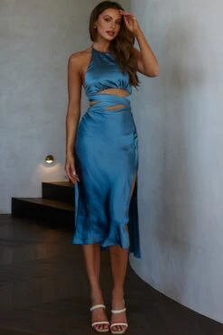 Social Butterfly Cut-Out Waist Midi Dress Midnight Blue 15 Social Butterfly Cut-Out Waist Midi Dress Midnight Blue -Bridal Dr. Denim Store 63398J08 20MIDNIGHT 20BLUE 7