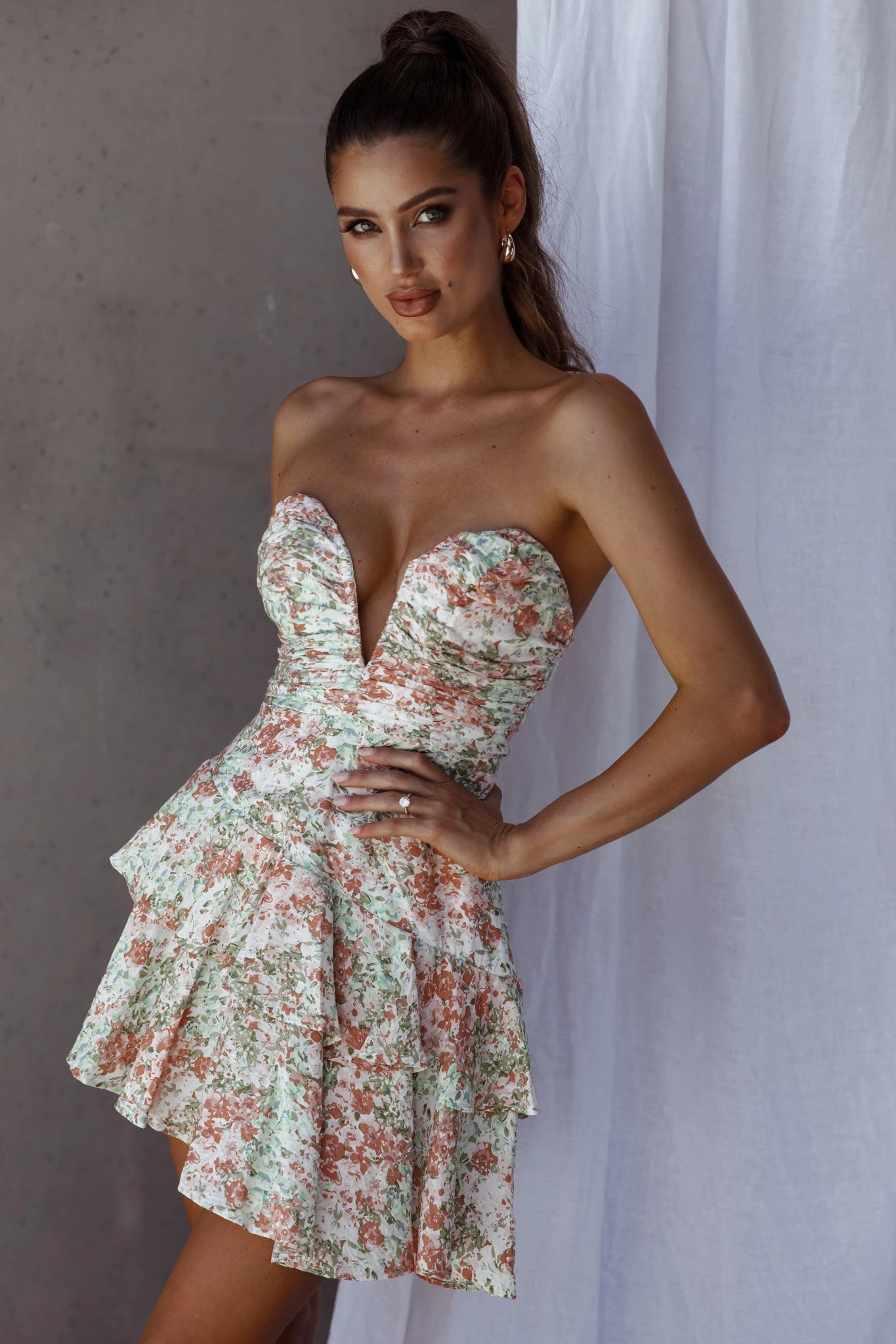 Milana Sweetheart Neckline Asymmetrical Dress Floral White 5 Milana Sweetheart Neckline Asymmetrical Dress Floral White - Image 5