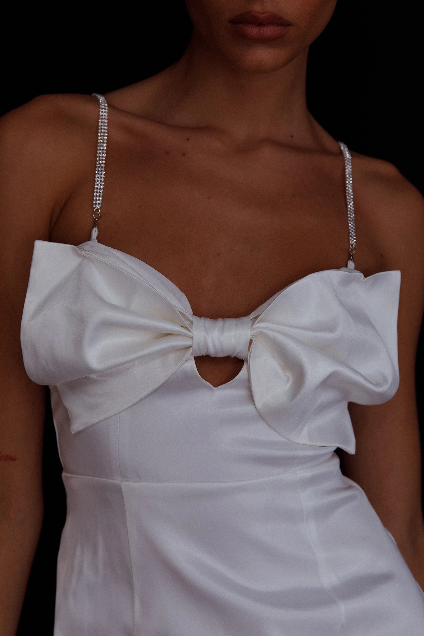 Lilly Bow Diamante Mini Dress White 4 Lilly Bow Diamante Mini Dress White - Image 4