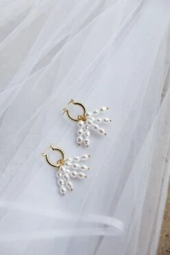 Forever Pearls Earrings Gold -Bridal Dr. Denim Store ER00111 20GOLD 4