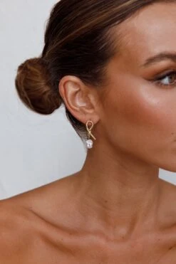 Ariel Pearl Drop Earrings Gold -Bridal Dr. Denim Store ER0142GOLD 3