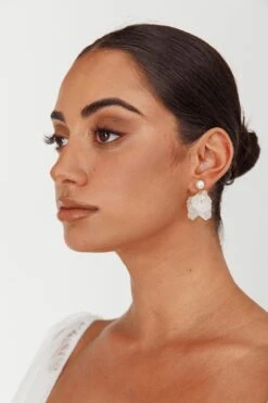 Earth Angel Petal Earrings Gold -Bridal Dr. Denim Store ER0151 20GOLD 7