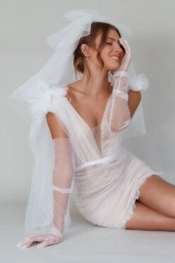 Diana Tulle Gloves White -Bridal Dr. Denim Store GL00003 20WHITE 6