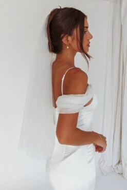 Marina Pearl Accent Veil White -Bridal Dr. Denim Store HA0079 20WHITE 4