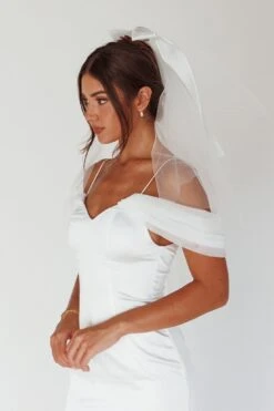 Evelyn Bow & Fishnet Bridal Veil White -Bridal Dr. Denim Store HA0083 20WHITE 5