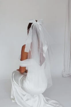 Evelyn Bow & Fishnet Bridal Veil White -Bridal Dr. Denim Store HA0083 20WHITE 7