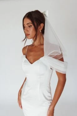 Florence Bow Bridal Veil White -Bridal Dr. Denim Store HA0084 20WHITE 2