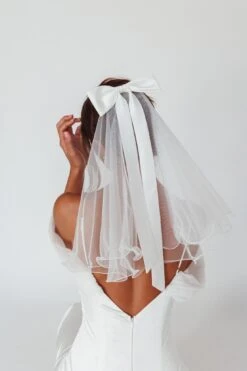 Florence Bow Bridal Veil White -Bridal Dr. Denim Store HA0084 20WHITE 5