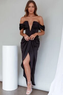 Mariesa Plunging Neckline Dress Black 13 Mariesa Plunging Neckline Dress Black -Bridal Dr. Denim Store SLMD8006 20BLACK 7