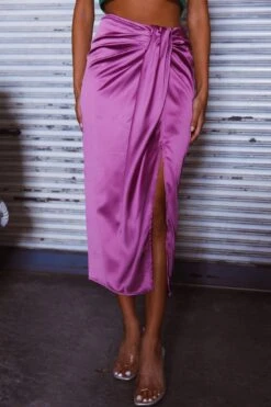 On The Money Gathered Midi Skirt Orchid 11 On The Money Gathered Midi Skirt Orchid -Bridal Dr. Denim Store SLS13046S 20ORCHID 4