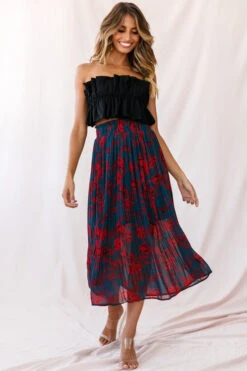 Caroline Accordion Pleat Midi Skirt Forest Green/Red -Bridal Dr. Denim Store photo 3279 26917b forest green red